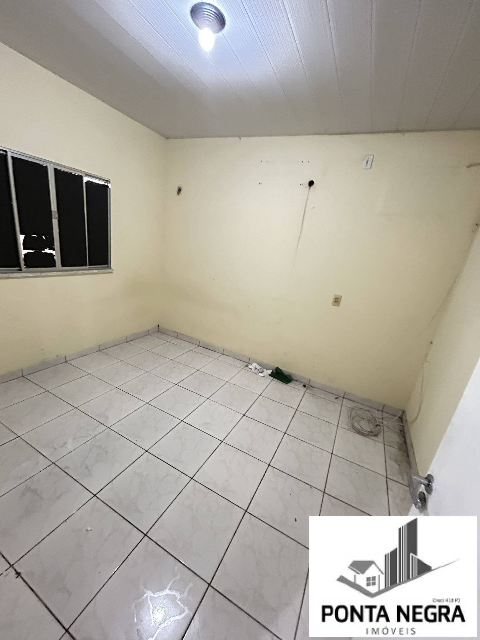 Casa à venda com 2 quartos, 140m² - Foto 16