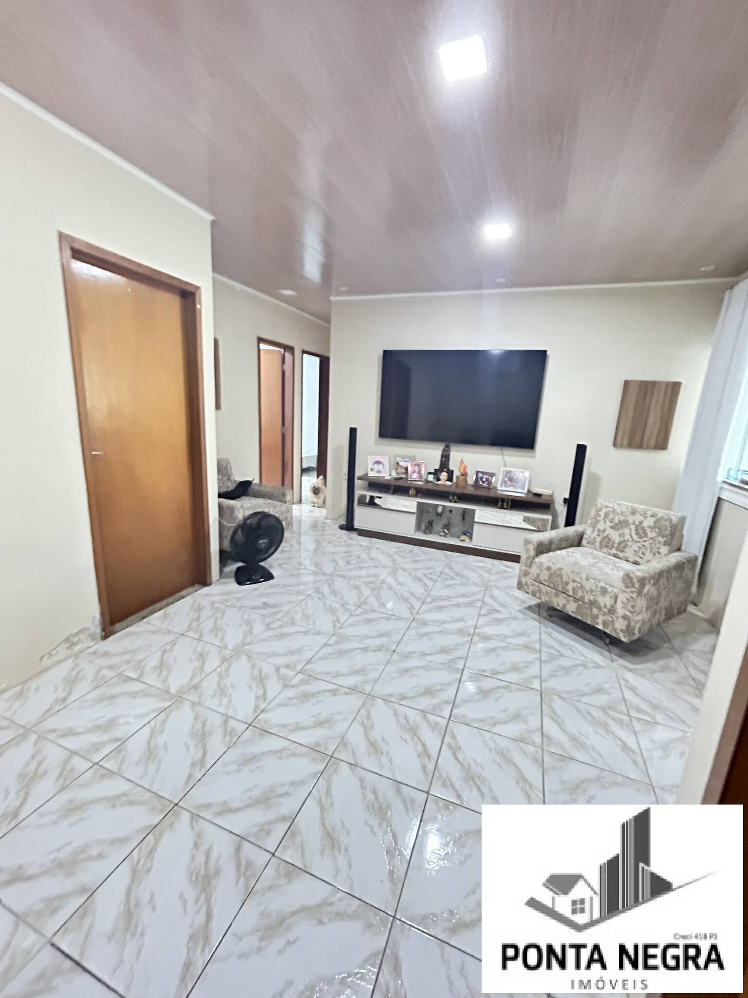 Casa à venda com 4 quartos, 229m² - Foto 8