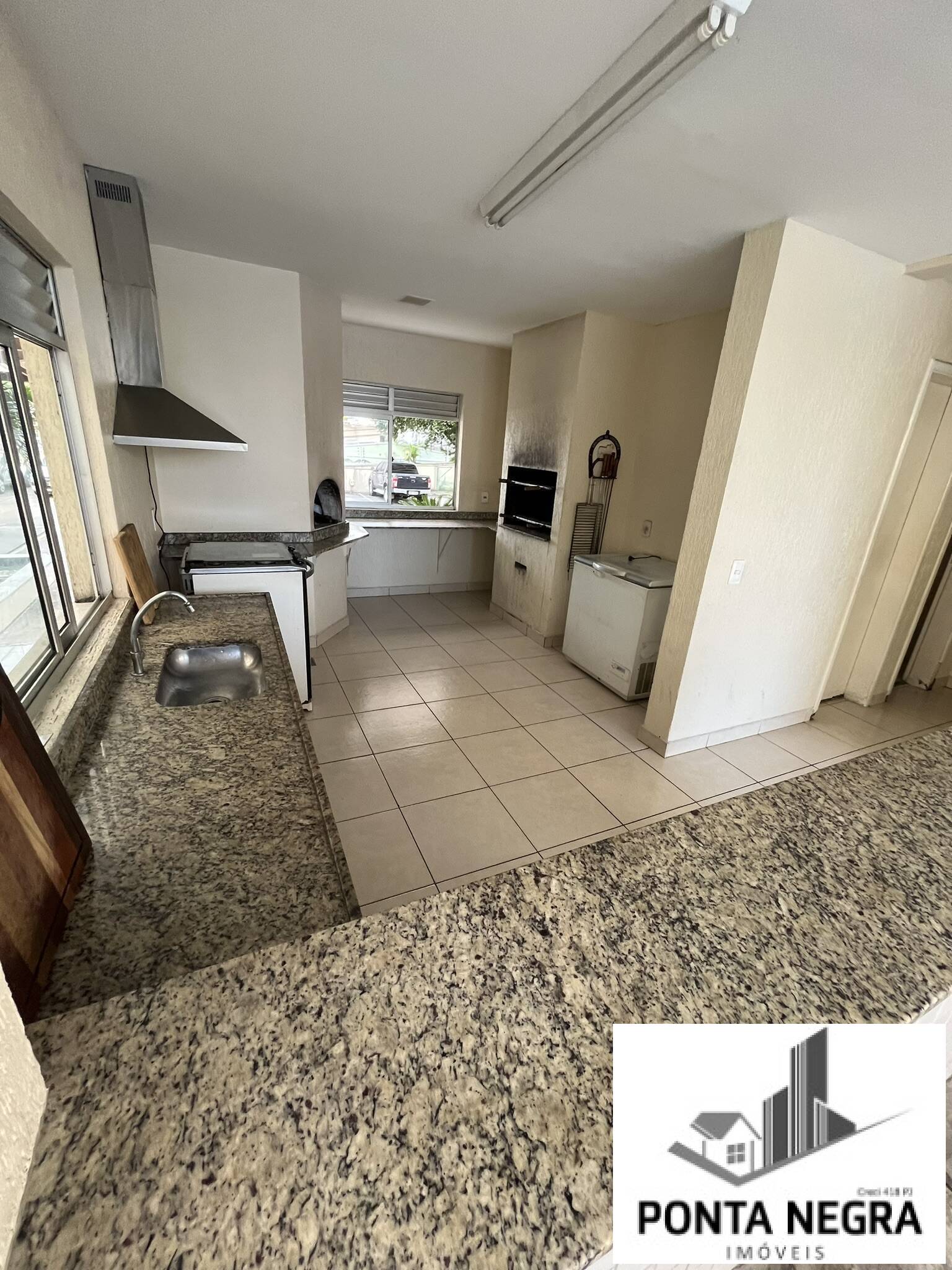 Apartamento à venda com 3 quartos, 82m² - Foto 21