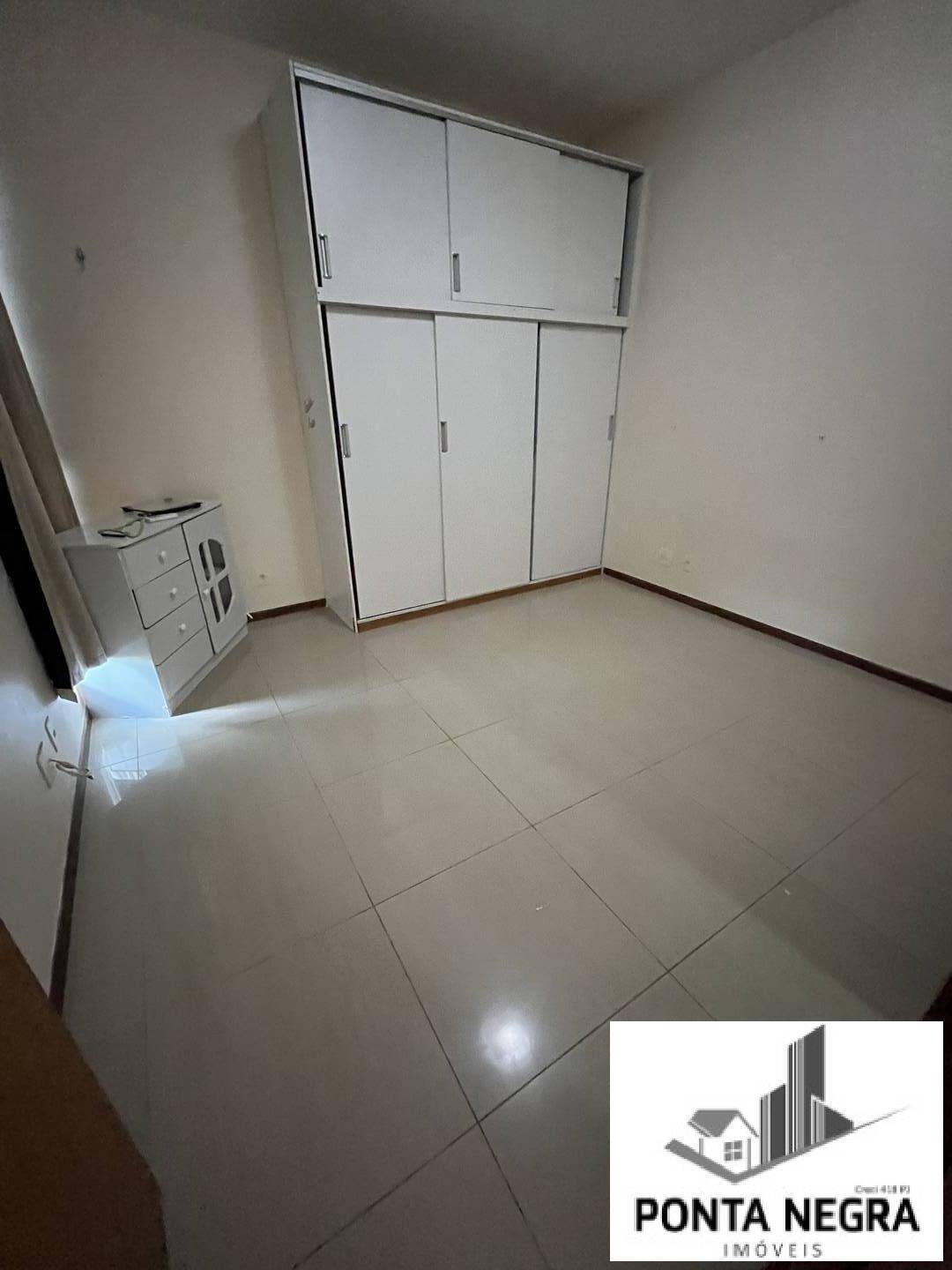 Apartamento à venda com 3 quartos, 94m² - Foto 10