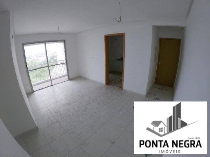 Apartamento à venda com 3 quartos, 85m² - Foto 2