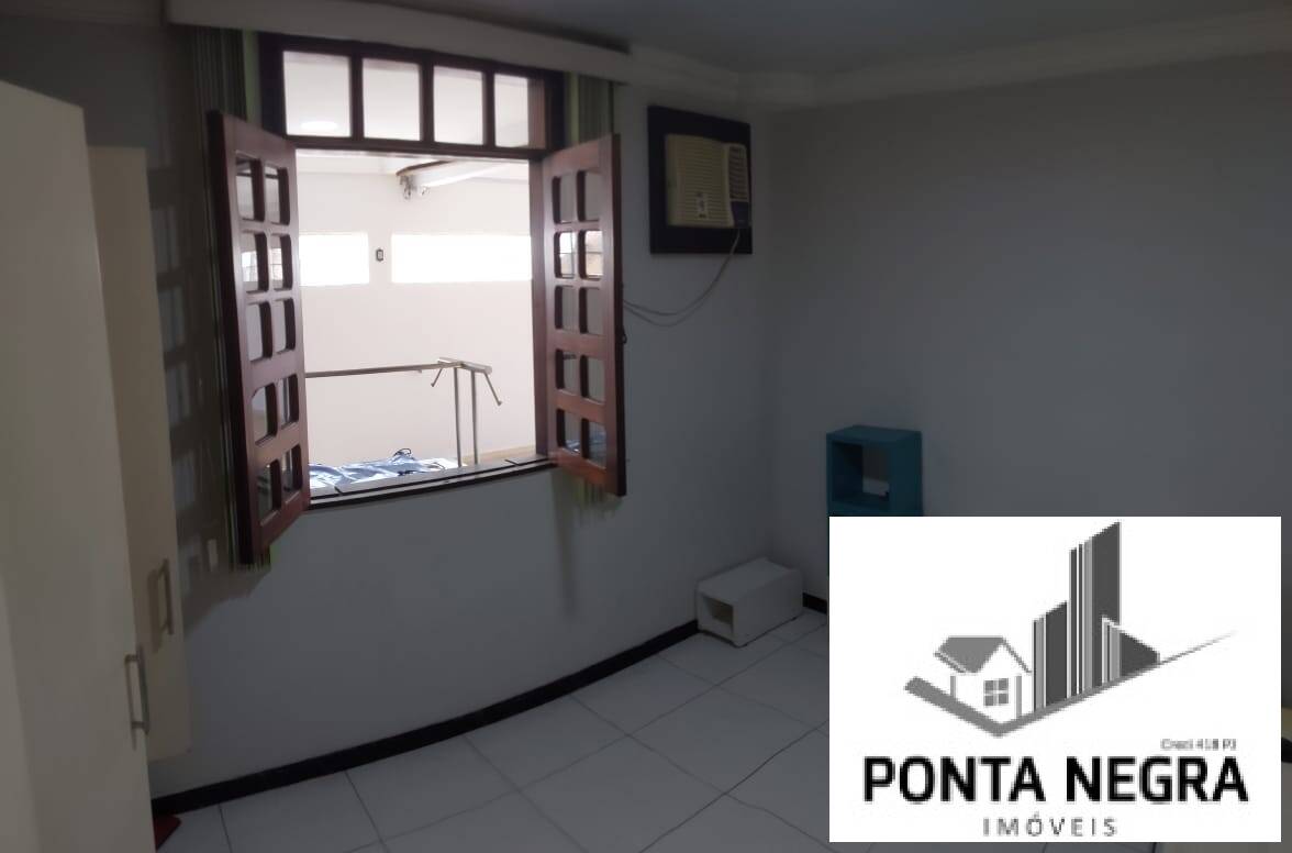 Casa à venda com 3 quartos, 449m² - Foto 3