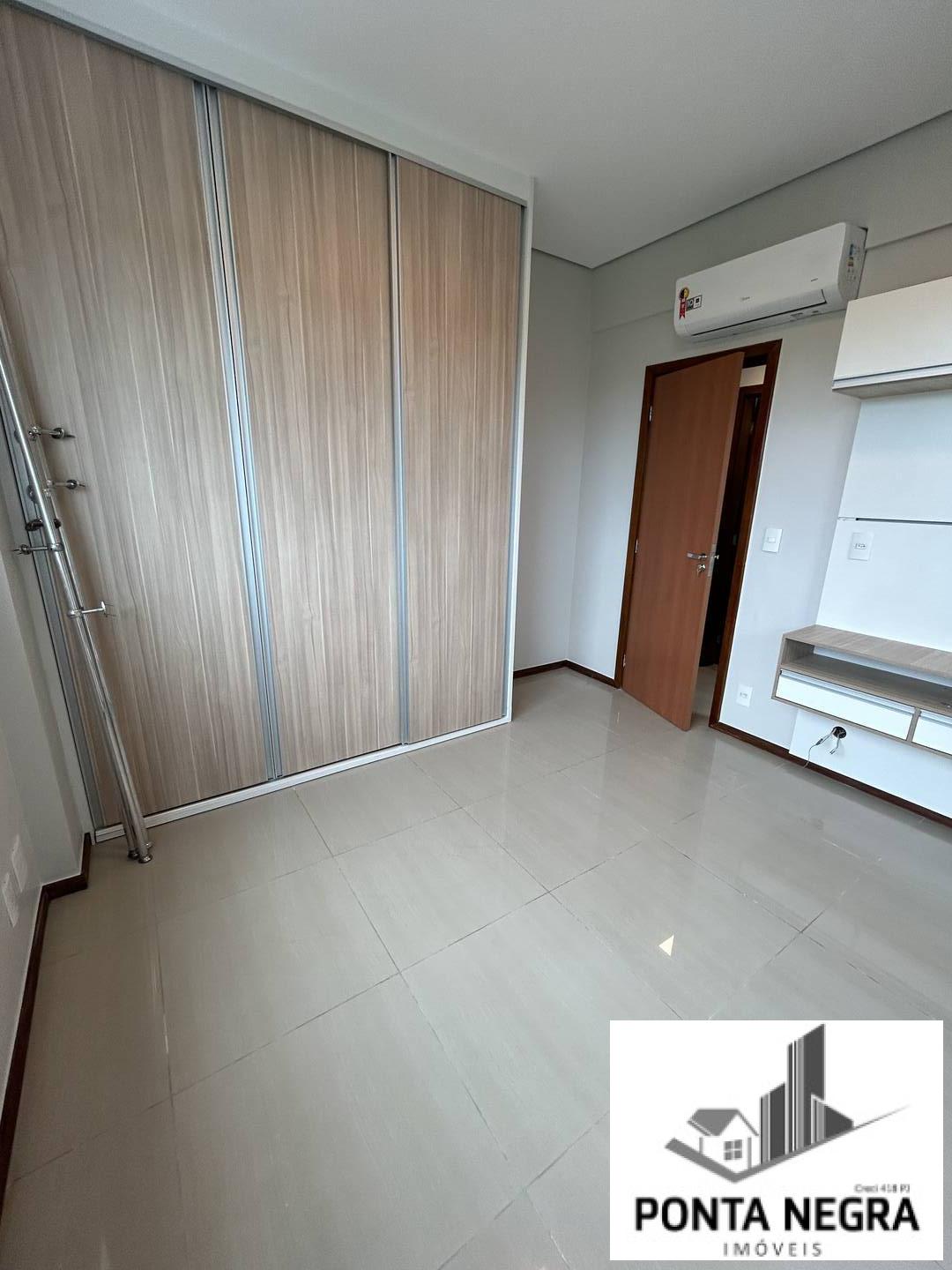 Apartamento para alugar com 2 quartos, 70m² - Foto 8