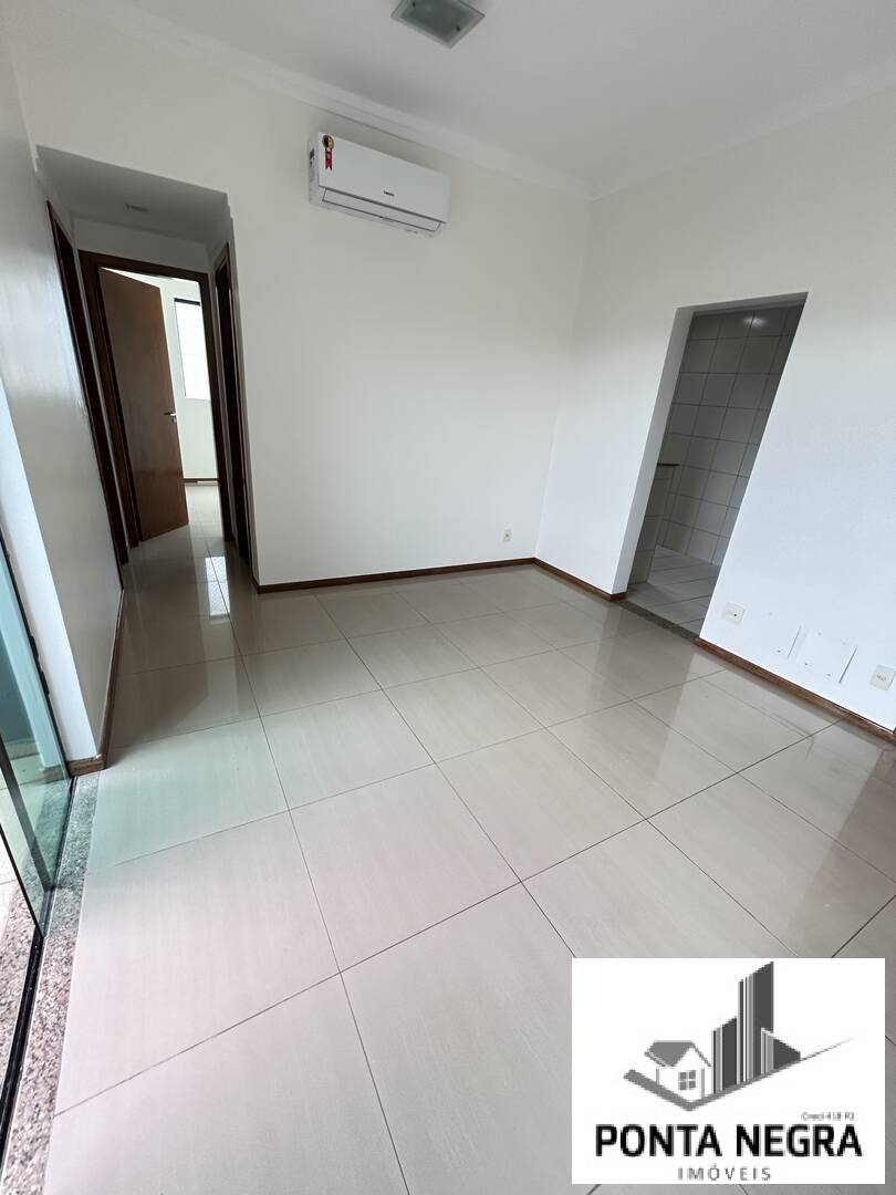 Apartamento para alugar com 2 quartos, 70m² - Foto 2